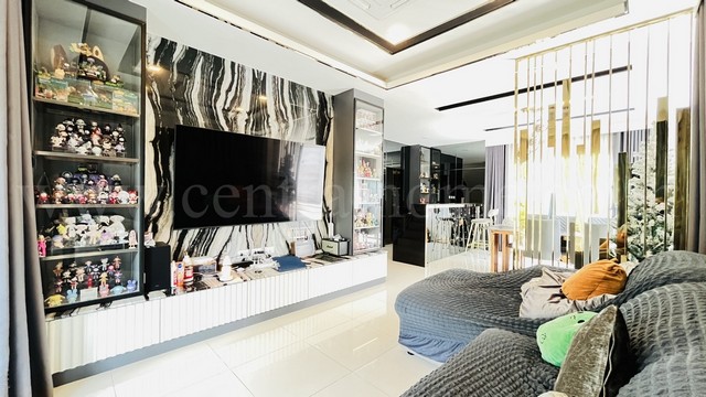 บ้านเดี่ยว เซนโทร สาทร - กัลปพฤกษ์ บางแค หลังมุม พร้อมอยู่