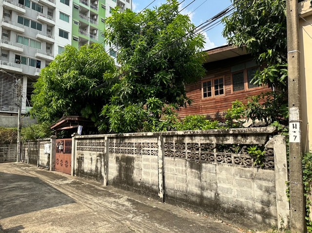 ขายที่ดิน ถ.นครอินทร์ ต.ตลาดขวัญ อ.เมืองนนทบุรี จ.นนทบุรี 