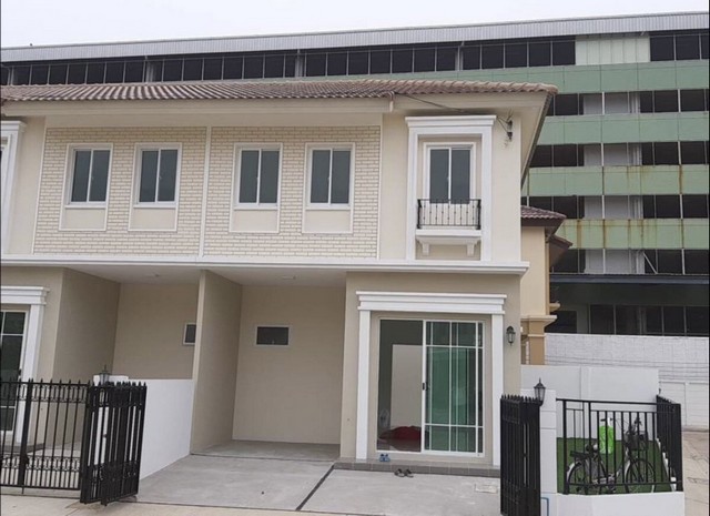 หมู่บ้านพฤกษาวิลล์ ติวานนท์-รังสิต ใกล้ตลาดพูนทรัพย์ อ. เมืองปทุมธานี