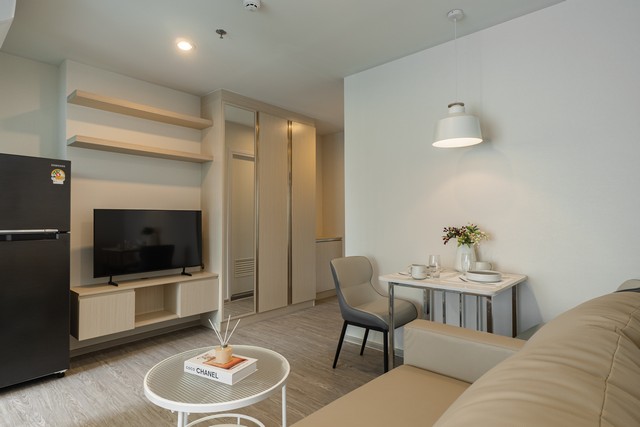 Regent Home Bangna Safe comfortable peaceful 19th floor BTS Bangna