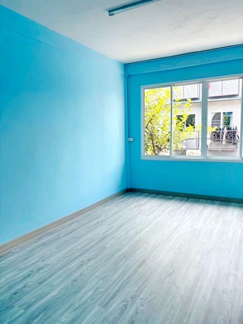 พระราม 3 2กม. พร้อมเข้าอยู่  2นอน  เทอร์มินอล21  ให้เช่า สาธุประดิษฐ์ 30-34  3 ชั้น  1น้ำ  รร. สารสาสน์พัฒนา เซ็นทรัลพระราม3 1.5 กม