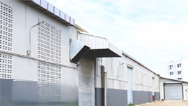 .บิ๊กซี อ้อมใหญ่ โกดัง ขนาดใหญ่  200 ตร.วา 700ม. ตลาดพันล้าน 1.5 กม.780 ตร.ม. แสงธรรม 1.6 กม.2 ออฟฟิศ 2 น้ำ ปลอดภัย เดินทางสะดวก