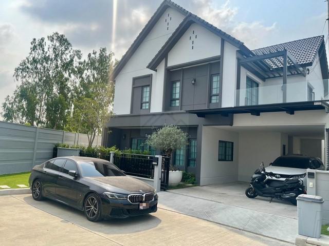 ให้เช่าบ้านเดี่ยว 2 ชั้น หลังมุม 77 ตรว. โครงการ Centro บางนา เฟส 2 เฟอร์นิเจอร์ครบ ใกล้เมกะบางนา