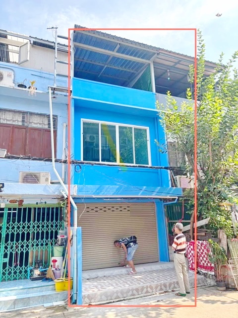 ให้เช่า ทาวน์เฮ้าส์ 3 ชั้น พร้อมเข้าอยู่ เซ็นทรัลพระราม3 1.5 กม 2นอน 1น้ำ เทอร์มินอล 21 พระราม 3 2.0 กม. รร. สารสาสน์พัฒนา