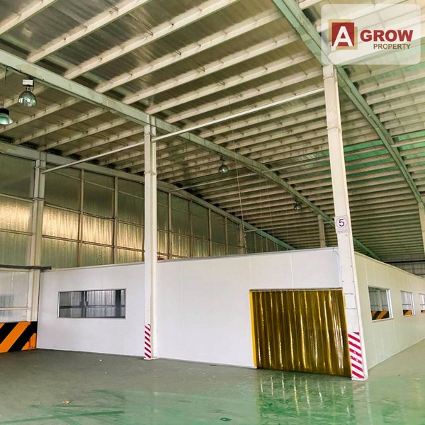 ให้เช่าโรงงานใน freezone พื้นที่สีม่วงลาย 1,800 ตร.ม. สามารถทำการผลิตได้ ศรีราชา ชลบุรี