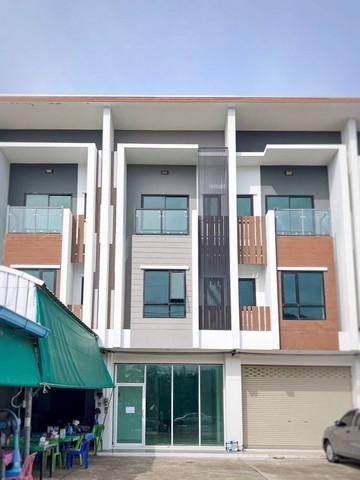For Rent : Wichit, 3-Storey Commercial Building, 3 Bedrooms 4 Bathrooms