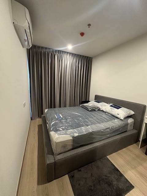 Life Rama 4 Asoke convenient beautiful view clean 15th floor MRT Khlong Toei