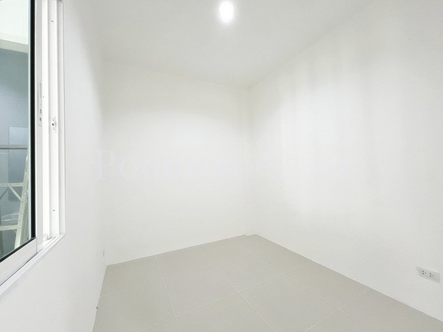 ให้เช่าทาวน์โฮม 2 ชั้น หมู่บ้านภูมิธารา กาญจนาภิเษก - บางบัวทอง