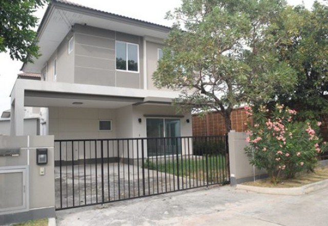 ให้เช่าบ้าน ถ.รังสิต-นครนายก คาซ่าวิลล์ รังสิต คลอง2 ใกล้ รร.สวนกุหลาบวิทยาลัย รังสิต  ,ม.รังสิต , ฟิวเจอร์พาร์ครังสิต 