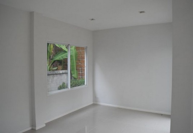 ให้เช่าบ้าน ถ.รังสิต-นครนายก คาซ่าวิลล์ รังสิต คลอง2 ใกล้ รร.สวนกุหลาบวิทยาลัย รังสิต  ,ม.รังสิต , ฟิวเจอร์พาร์ครังสิต