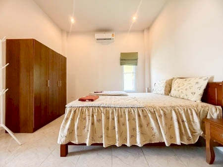 บ้านเดี่ยว 2 ห้องนอน 2 ห้องน้ำให้เช่า ใกล้หาดหน้าทอน เกาะสมุย เดินถึง 7-Eleven พร้อมเฟอร์ครบ เข้าอยู่ได้ทันที