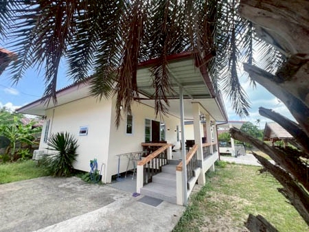 2-Bedroom 2-Bathroom House for Rent in Nathon Koh Samui – Walk to 7-Eleven Fully Furnished Ready to Move In