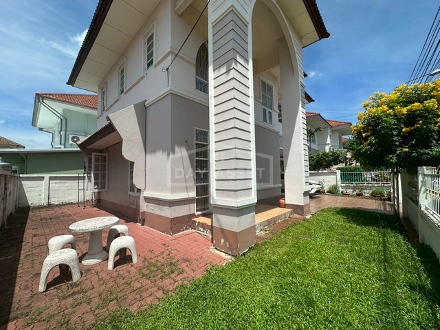 ขายบ้านแฝด 2 ชั้น หมู่บ้านลลิล อิน เดอะ พาร์ค บางใหญ่ - กาญจนาภิเษก เนื้อที่ 55.8 ตร.ว. ขายเพียง 4,500,000 ล้านบาท