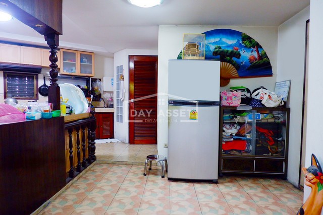 ขายบ้านแฝด 2 ชั้น ซอยนวมินทร์ 13 : Single House Soi Nawamin 13 ถนนนวมินทร์ เนื้อที่ 56 ตร.ว. ขายเพียง 5,500,000 ล้านบาท