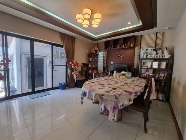 ขายบ้านเดี่ยวมือสอง 2 ชั้น หมู่บ้านเดอะ วัลเลย์ ศรีราชา ชลบุรี