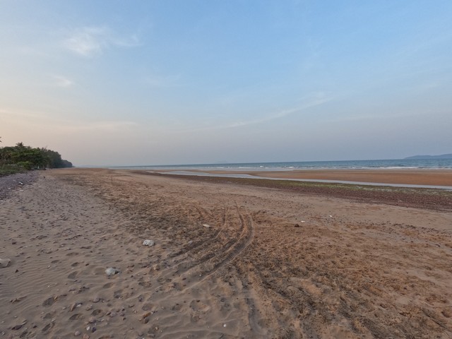 สู่ยุคเก็บทรัพย์แทนเงินเพิ่มมูลค่า ขายราคาไร่ล่ะ 3 ล้านบาท โฉนดครุฑแดง พร้อมโอน