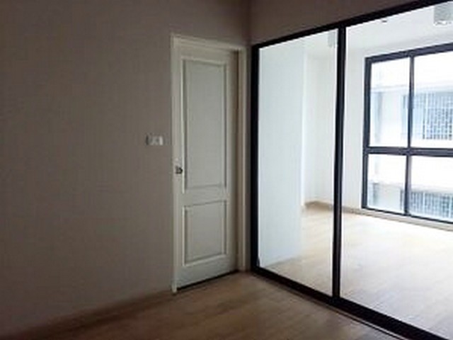 แบงค์คอก เฟลิช แอท กรุงธนบุรี 27.38 ตร.ม ใกล้ BTS กรุงธนบุรี 350 เมตร