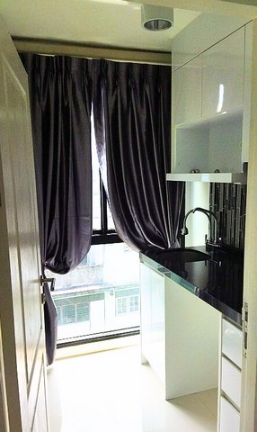 แบงค์คอก เฟลิช แอท กรุงธนบุรี 41.87 ตร.ม ใกล้ BTS กรุงธนบุรี 350 เมตร