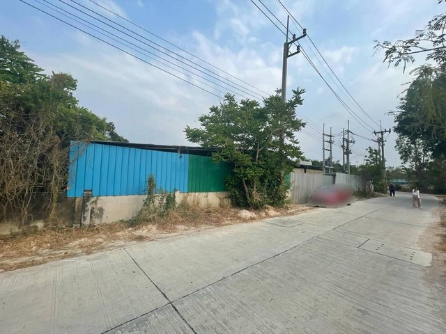 ขายที่ดินพร้อมโกดัง 2 ไร่ พื้นที่ใช้สอย 1,100 ตารางเมตร พร้อมออฟฟิศและบ้านพักคนงาน