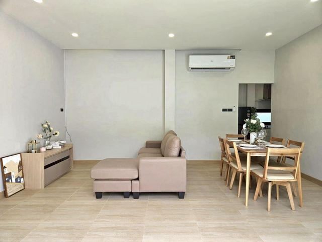 ให้เช่า 27,000 บาท/เดือน / ขาย 2.99 ล้าน #ท่าวังตาล #สารี บ้านสไตล์ Modern Japanese ออกแบบเพื่อความเป็นส่วนตัว พักผ่อนสบายในทุกมุมของบ้าน