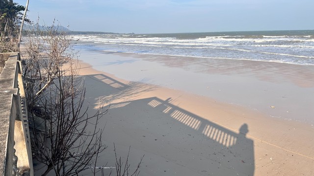 สู่ยุคเก็บทรัพย์แทนเงินเพิ่มมูลค่า ขายที่ดินริมหาดสะพลีทรายขาวน้ำใสคราม สวยงามวิวทะเลธรรมชาติสุดสุด ปะทิวใกล้หาดสวยทุ่งวัวแล่น  