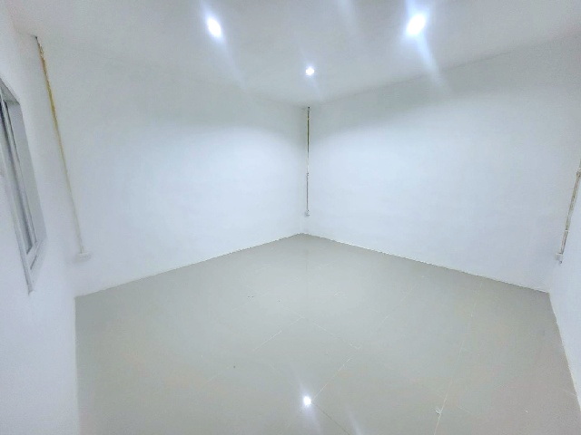 ตลาดนัดวาสนาบางน้ำจืด 1.3 กม.ให้เช่าโรงงาน อย.และ รง.4 โกดัง 104 ตร.วา.350 ตร.ม. ตลาดแครายพลาซ่า 650 ม.