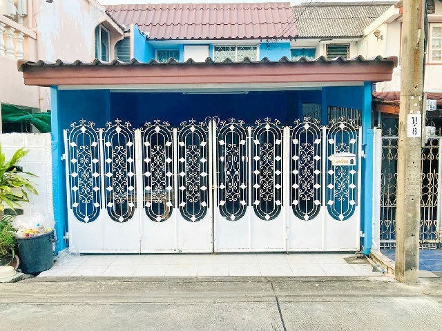 MRT แจ้งวัฒนะปากเกร็ด 900 ม. ให้เช่าทาวน์เฮาส์ 2 ชั้น 31ตร.วา.250 ตร.ม. รร.นานาชาติกรุงเทพ 400 ม.2-3นอน 2 น้ำ เซ็นทรัล แจ้งวัฒนะ 800 ม.