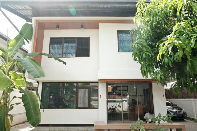 ให้เช่าบ้านเดี่ยวใกล้ BTS พระโขนง ใกล้ Bangkok Prep international school และใกล้ St. Andrews International School ย่านสุขุมวิท71 ปรีดีย์14  