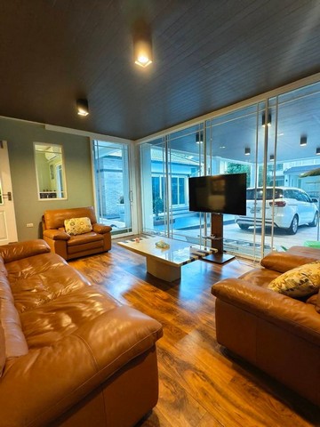 LVPP53162 ขาย บ้านหลังใหญ่ หมู่บ้านมัณฑนา กรุงเทพกรีฑา 7 บรรยากาศเงียบสงบ มีความเป็นส่วนตัว เหมาะกับการพักผ่อน