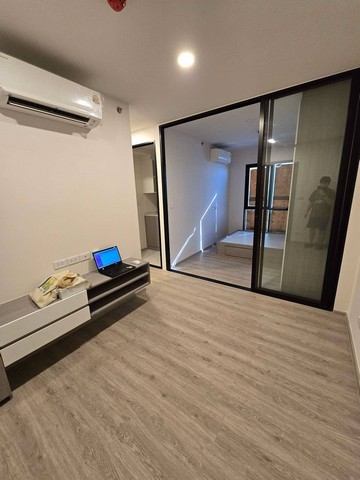 ขายด่วน คอนโด ORIGIN Plug & Play Sirindhorn Station ชั้น 9 ตึก C วิวสระว่ายน้ำ เลี้ยงสัตว์ได้