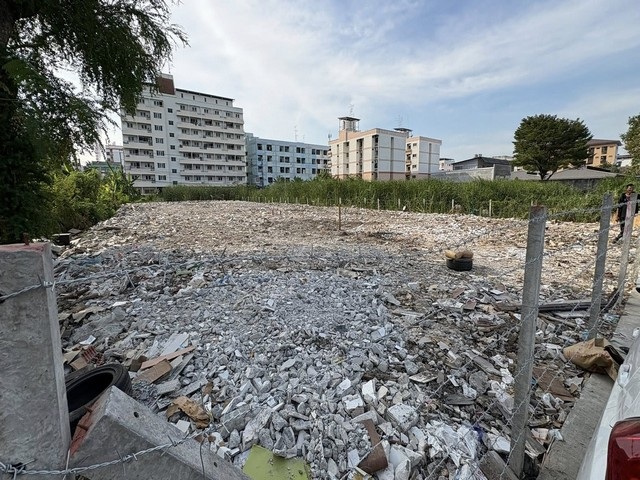 ให้เช่าที่ดินถมแล้ว ขนาด 265 ตารางวา ซอยลาดพร้าว 124 ใกล้ MRT สายสีเหลือง 