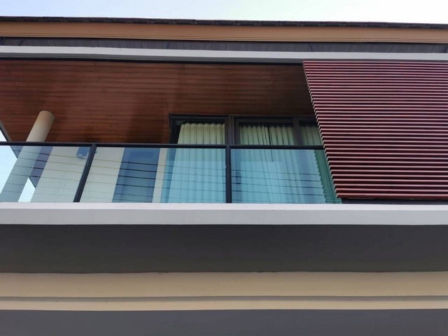 Vายบ้านแฝด 2 ชัันใกล้มาบตาพุด ระยอง พร้อมเฟอร์นิเจอร์ครบ