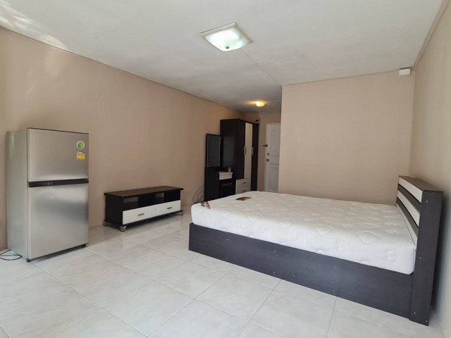 ให้เช่าคอนโด อาคาร B ชั้น 7 แฟมมิลี ปาร์ค คอนโดมิเนียม 1310 ย่านสุทธิสาร ลาดพร้าว ใกล้ MRT สุทธิสาร