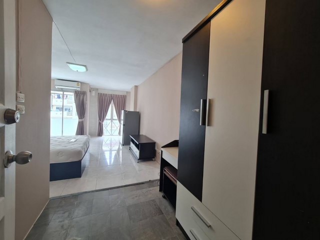 ให้เช่าคอนโด อาคาร B ชั้น 7 แฟมมิลี ปาร์ค คอนโดมิเนียม 1310 ย่านสุทธิสาร ลาดพร้าว ใกล้ MRT สุทธิสาร