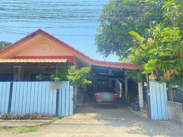 ขายเพียง 1.65 ล้าน #วังน้ำริน #หางดง บ้านชั้นเดียว ทำเลดี บรรยากาศเงียบสงบ มองเห็นวิวดอยชัดเจน การเดินทางสะดวก เข้าเมืองเพียง 15 นาที 