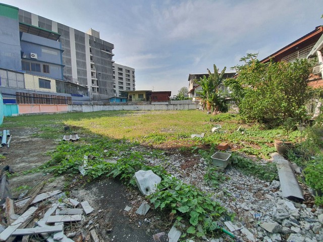 ขาย ที่ดินบางขุนนนท์ 21 (ซอยเกิดทรัพย์) บางกอกน้อย จรัญ ทำเลหายาก ใกล้สถานีรถไฟฟ้าบางขุนนนท์ 3 สาย