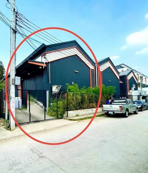 P660 ให้เช่าโกดัง ซอยสตรีวิทยา 29 โซนลาดพร้าว เดินทางสะดวก เหมาะเป็นศูนย์กระจายสินค้า