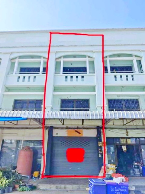ปตท.ม.อุบลราชธานี 900 ม. วารินชำราบ อาคารพาณิชย์ 3 ชั้น 1 คูหา ติดถนนใหญ่ ทำเลทอง 3 นอน 3 น้ำ 