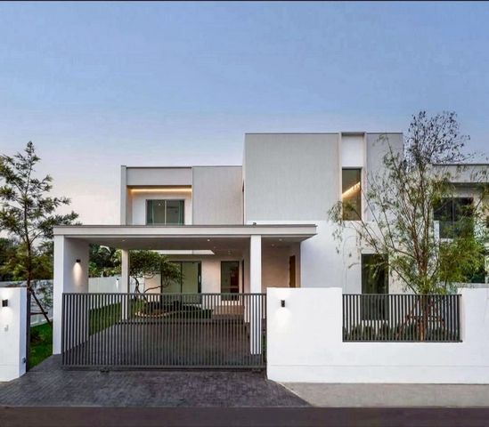 ราคาพิเศษเพียง 7.39 ล้าน ยูนิตสุดท้าย ทำเลทอง – #ป่าแดด–#มหิดล บ้านเดี่ยว 2 ชั้น #สไตล์โมเดิร์น พร้อมอยู่