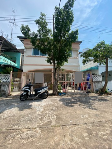 ขาย ทาวน์เฮาส์ 2 ห้อง หมู่บ้านไพลิน อุดรธานี ใกล้หนองประจักษ์