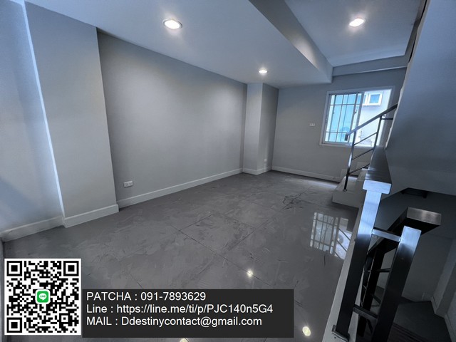 ขายอาคารพาณิชย์ 4ชั้น+ชั้นลอย หรู ในทำเลดี ซอยอุดมสุข ใกล้ BTSอุดมสุข กรุงเทพมหานคร