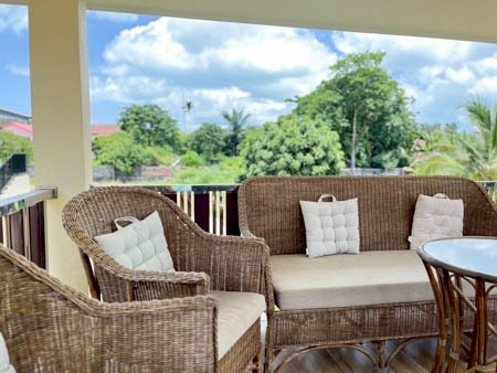 บ้านเดี่ยวให้เช่า 2 ห้องนอน 2 ห้องน้ำ ใกล้ทะเล โซนหน้าทอน เกาะสมุย เหมาะพักระยะยาว เฟอร์นิเจอร์ครบ เข้าอยู่ได้เลย