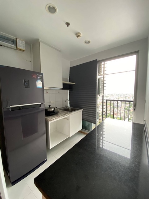 The Base Sukhumvit 77 Safe comfortable private 27th floor BTS On Nut
