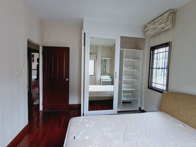 ให้เช่าบ้านเดี่ยว 3ห้องนอน 3 ห้องน้ำ  มีห้องนอนใหญ่ ชั้นล่าง ม.เศรษฐสิริ ประชาชื่น เรสซิเด้นท์ 1