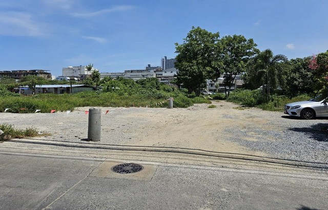 ขายที่ดินเปล่า..สุขุมวิท 76  ราคาว้าวถูกสุดในย่านนี้ ผังเมืองสีแดงซ.สุขุมวิท76 อ.เมืองจ.สมุทรปราการ