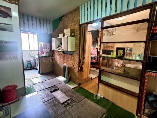 บ้านเอื้ออาทร แพรกษา 14 สมุทรปราการ ห้องมุม 33 ตร.ม.