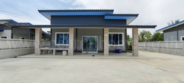 บ้านเดี่ยว 100 ตร.วา บ้านลานแหลม นครชัยศรี นครปฐม ราคาถูก