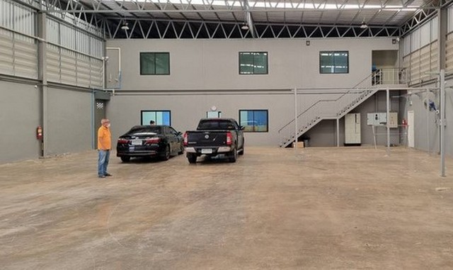 ให้เช่าโกดัง 400 ตารางเมตร ออฟฟิศ 200 ตารางเมตร ซอยคิงคอง ต.บางเพรียง อ.บางบ่อ จ.สมุทรปราการ