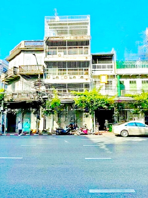 ให้เช่าอาคารพาณิชย์ 5 ชั้น 2 คูหา 32 ตร.วา.ทำเลทองของเยาวราช 5 นอน 5 น้ำ 602ตร.ม.  MRT วัดมังกร 400 ม. 