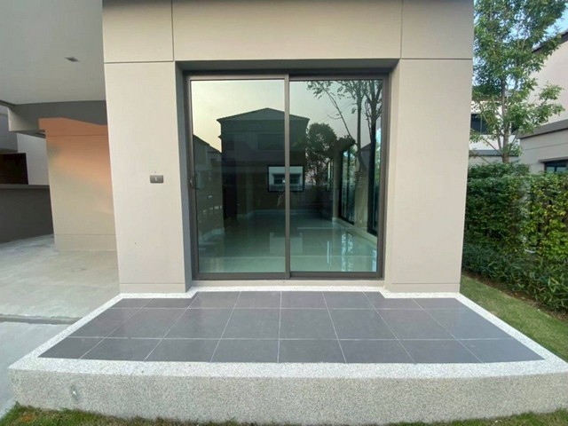 ขายบ้านแฝด โครงการวี คอมพาวด์ ราชพฤกษ์-ปิ่นเกล้า หลังมุม 2 ชั้น พร้อมเฟอร์ครบ ใกล้เซ็นทรัล เวสต์วิลล์